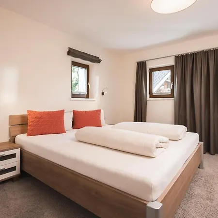 Apartment Almhof *